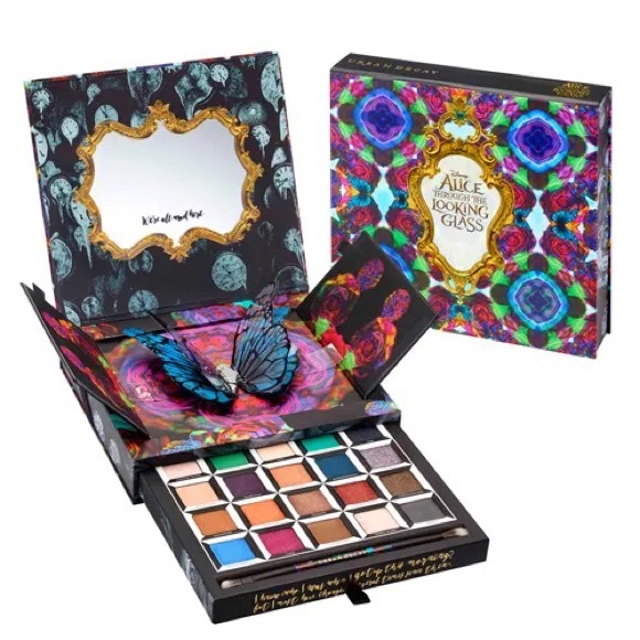 Urban Decay Other - Urban Decay limited edition Alice Through the Looking Glass palette